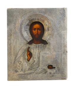 L'icona Pantocrator ARG 1882, un'imponente raffigurazione di Cristo, incisa in argento con dettagli raffinati che risaltano la sua espressione sovrana e benevola. Un pezzo storico che combina arte sacra e artigianato eccezionale, evocando reverenza e ammirazione.